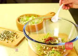 In the late summer, the weather is hot, let’s introduce A refreshing side dish to go with rice - Illustration of how to make mixed root vegetables 6