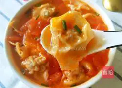 Illustration of how to make fresh meat wontons with tomato sauce 1