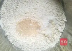 Illustration of how to make dough cakes 1