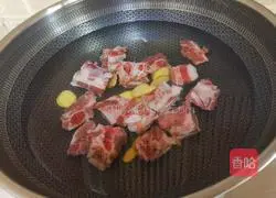 Lotus root and peanut pork ribs soup recipe 2