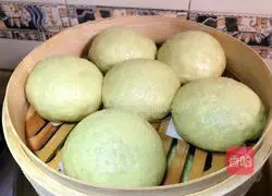 Illustration of how to make mulberry leaf steamed buns 15