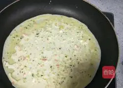 Illustration of how to make cucumber and egg pancakes 15