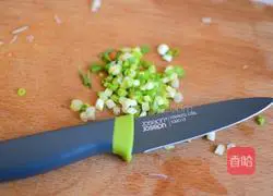 Illustration of how to make sour soup wontons 5