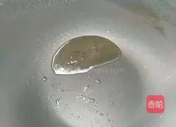 Illustration of how to make fried shrimps with okra 10