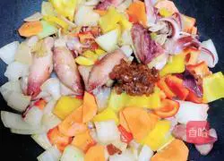 Illustration of how to make squid pasta with basil tube 13