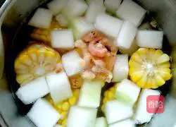 Illustration of how to make sea rice and winter melon soup 5