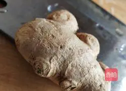 Illustration of how to make white radish broth 1