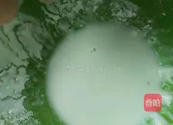 Illustration of how to make shrimp and mushroom soup 9