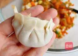 Illustration of how to make chicken breast dumplings 8