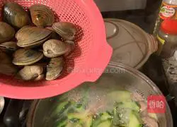 Clam and Luffa Soup (Summer Cantonese Soup) Recipe Illustration 9