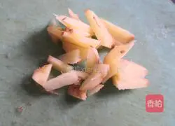 Chicken breast with onions Illustration of how to do it 3