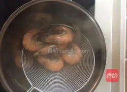 Illustration of how to make spaghetti bolognese 4