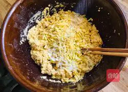 Illustration of how to make cornmeal steamed buns 2