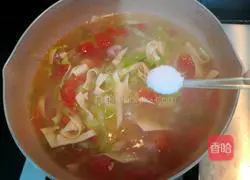 Vegetable Meatballs and Spicy Soup Illustration 14