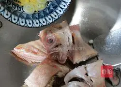 Big-eye chicken and fish soup recipe 4