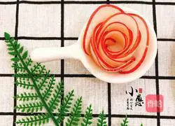Illustration of how to make red radish and rose flowers 22