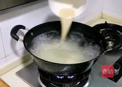 Illustration of the correct home-made method of batter 4