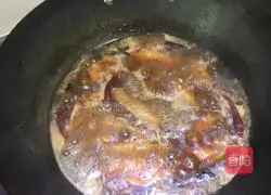 Illustration of braised chicken wings 7