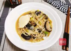 Illustration of making mushroom noodles 16