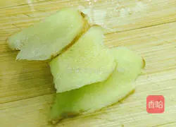 Illustration of braised wing root 2