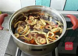 Illustration of how to make sour plum soup 5