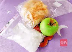 Apple Tremella Soup Recipe Illustration 1