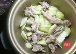 Illustration of how to make loofah and duck soup 7