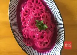 Illustration of how to make dressed lotus root slices/red lotus root slices/pitaya and lotus root slices 8