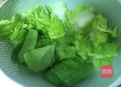 Illustration of how to make crispy meat soup 3