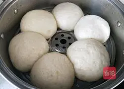 Illustration of how to make steamed buns 16