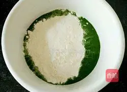 Illustration of how to make fresh bean paste buns 4