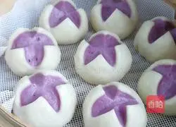 Illustration of how to make purple potato blossom steamed buns 13