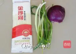 Yangchun Noodles Illustration 1