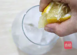 Illustration of how to make a beautiful butterfly pea flower drink 5