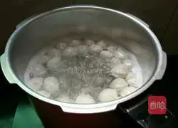  Illustration of how to make vegetable meatball soup 3