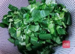 Illustration of how to make shredded pork cutting board dumplings 5