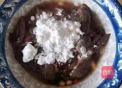 Illustration of how to make pork liver noodles 2