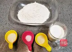 Illustration of how to make purple rice meal bags 5