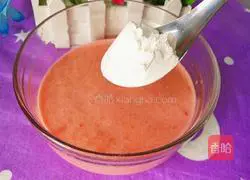 Watermelon milk pancakes (heart-shaped) recipe illustration 6