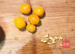 Illustration of how to make kumquat and steamed lily 2