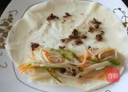 Illustration of how to eat spring cakes on February 2nd 12