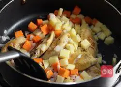 Illustration of how to make curry chicken wings 7