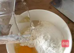 Illustration of making fennel fried dough sticks 3