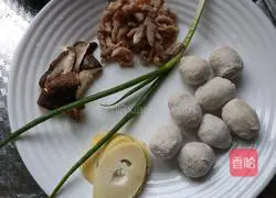 Illustration of how to make water shield soup 2