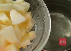 Grape Pear Rose Tea Recipe Illustration 3