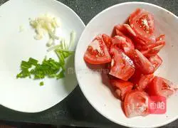 Tomato Egg Noodles - Magic Flour Recipe Illustration 7