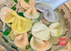 Illustration of how to make colorful butterfly noodles 14