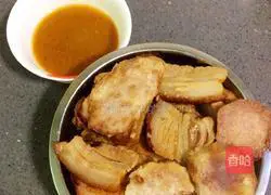 Illustration of how to make taro braised pork 14