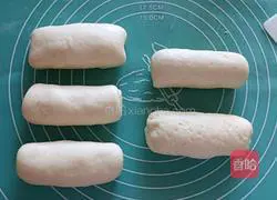 Illustration of how to make silver wire rolls 19