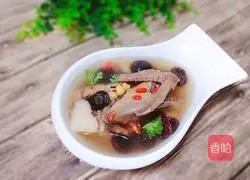 Yam, Mushroom and Pigeon Soup Recipe Illustration 7